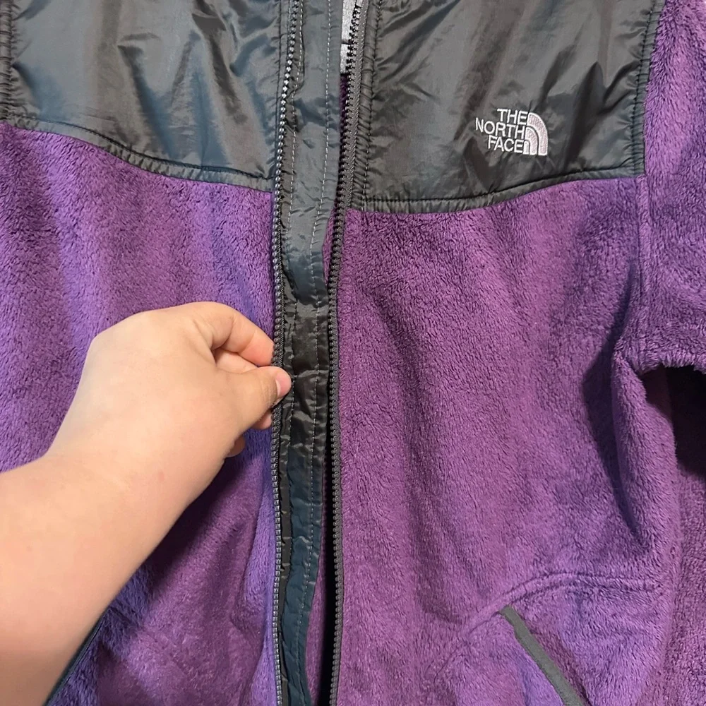 The North Face Girls XL Full Zip Jacket‎ Hooded Fleece Purple